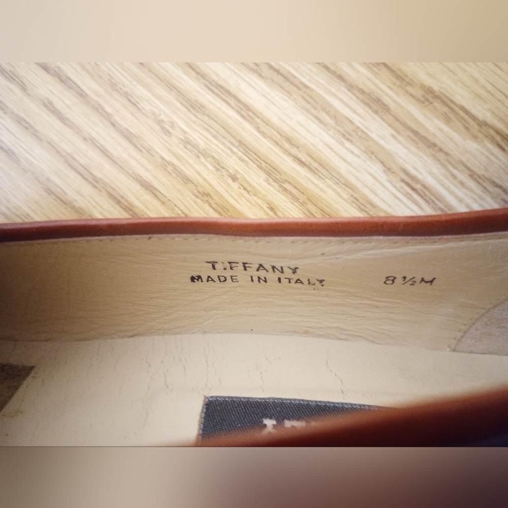 Bally Tiffany Cognac Italian Leather Loafers Gold Accent Preppy Old Money 8.5 M - Picture 8 of 12